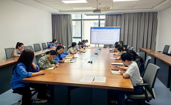 ebf4f898-7b36-4c85-9861-4e2cc39ac3a7.jpg